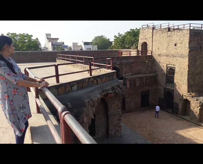 firoz shah palace history inside 