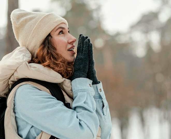 फैशनेबल दस्ताने gloves in winter