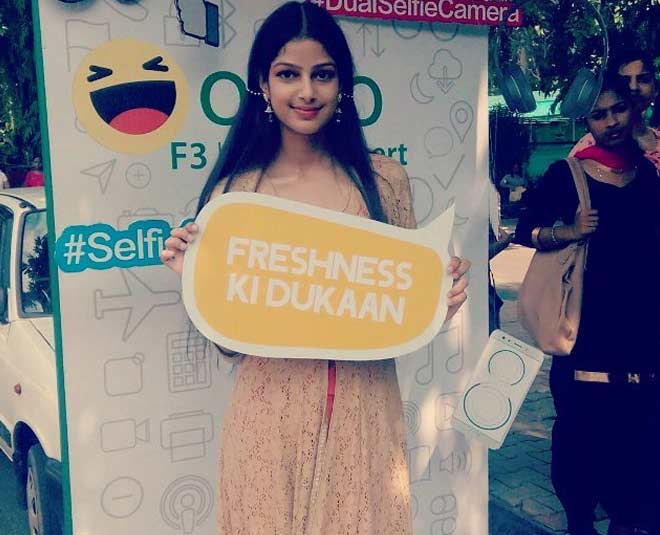 फ्रेशनेस की दुकान harnaaz sandhu homecoming