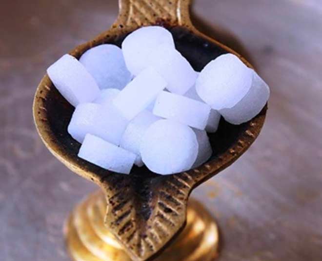 how to get rid of insects from besan inside 