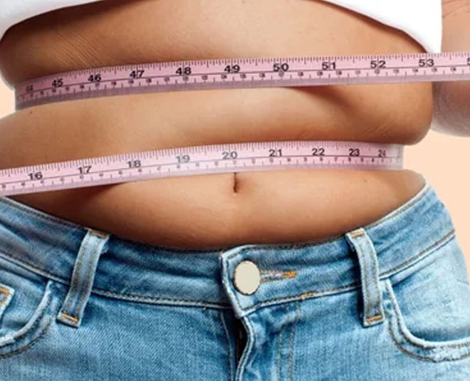 आपके किचन में मौजूद ये चीज़ें कर सकती हैं फैट कम करने में मदद, एक्सपर्ट से  जानिए टिप्स | natural fat burners from the kitchen which can help in weight  loss | Herzindagi