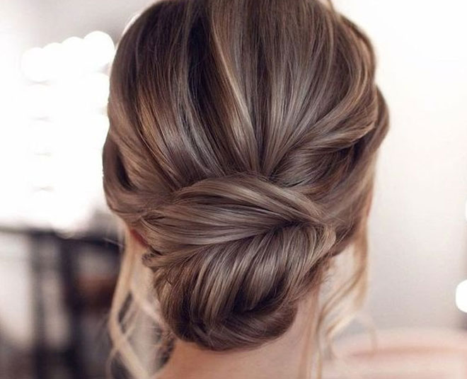 loop bun hairstyle for thin hair