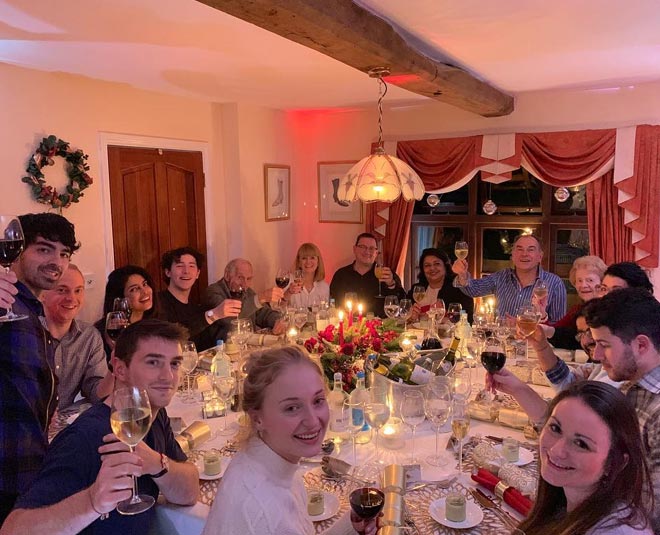 manage your guest list