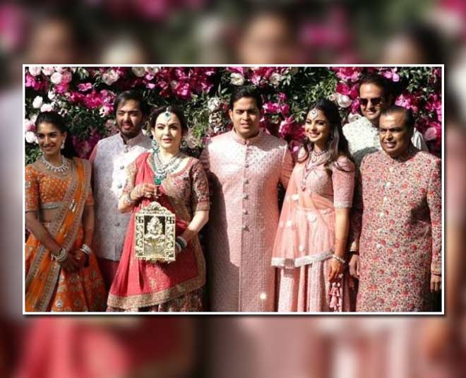 mukesh ambani nita ambani and family