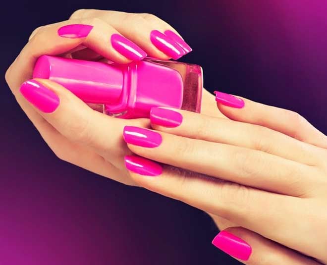 गुलाबी नेल पेंट pink colour nail paint shed
