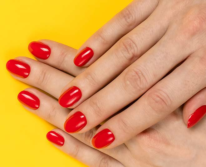 सिंदूरी या ऑरेंज लाल sindoori red nail paint