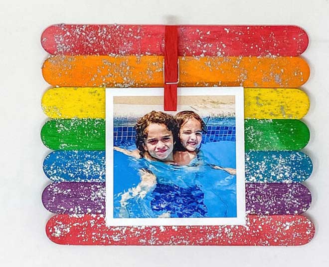 tips to make frame from popsicle sticks