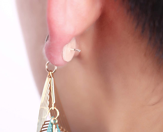 use earlobe patch for heavy earrings