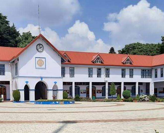 बिशप कॉटन स्कूल . bishop cotton school