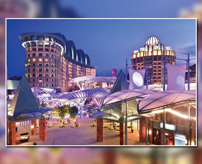 रिजॉर्ट्स वर्ल्ड सेंटोसा . sigapore resort