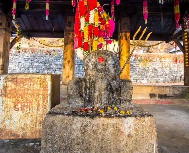 baba kamrunag temple