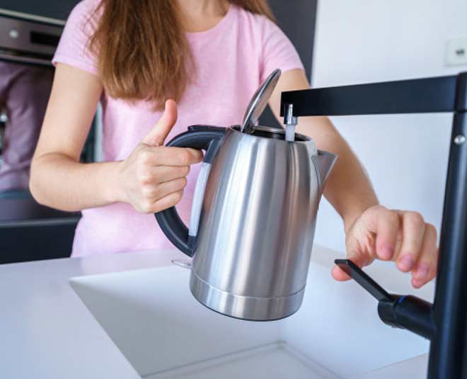 cleaning hacks  electric kettle
