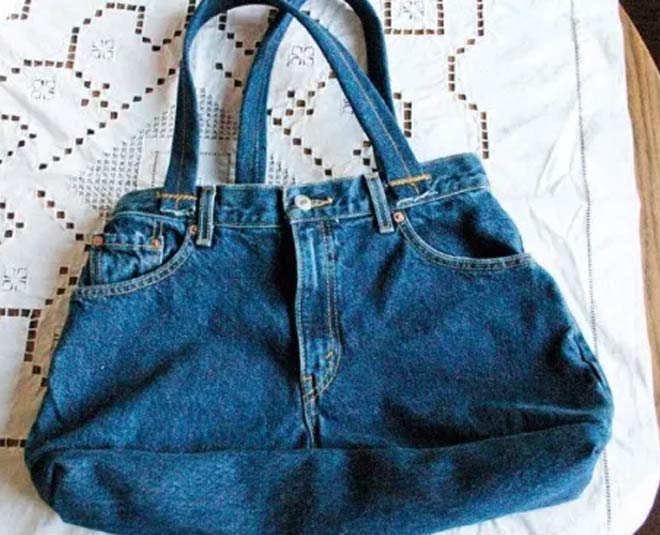 Denim Purse · A Denim Bag · Sewing on Cut Out + Keep · Creation by  Creativemind