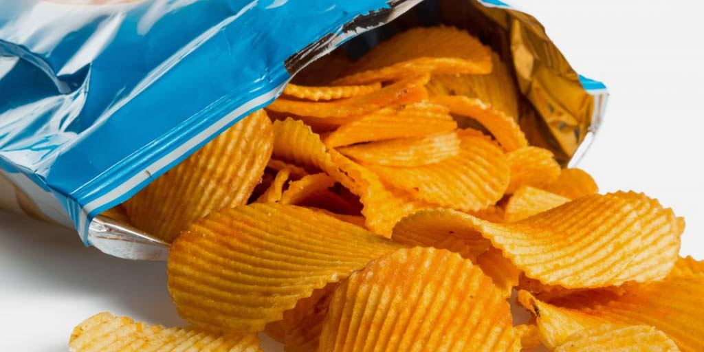 Potato Chips Disadvantages According To Dietitian 1 पैकेट चिप्स भी हो सकता है इतना हानिकारक