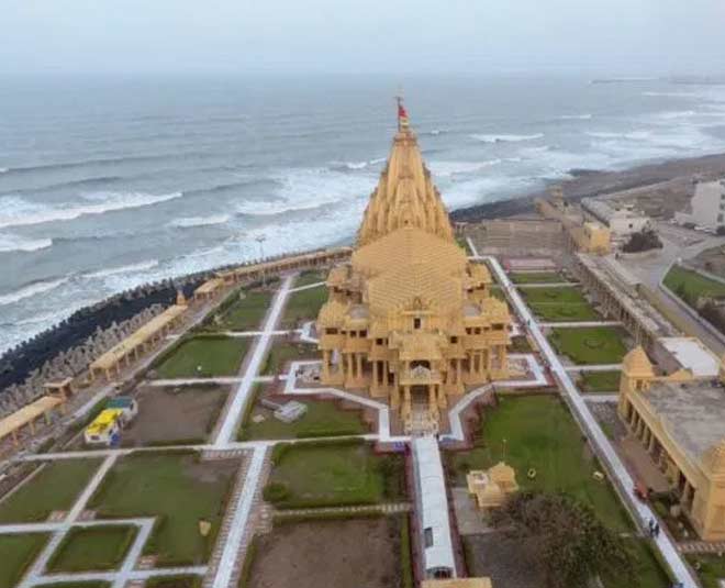 famous shiva temples in india gujarat inside 