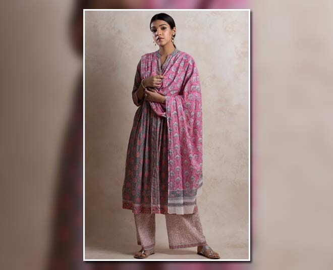 Buy Maroon Block Printed Angrakha Cotton Kurta | Maroon Kurta for Women | Farida  Gupta