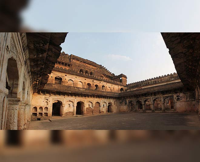 interesting facts about kalinjar fort uttar pradesh inside 