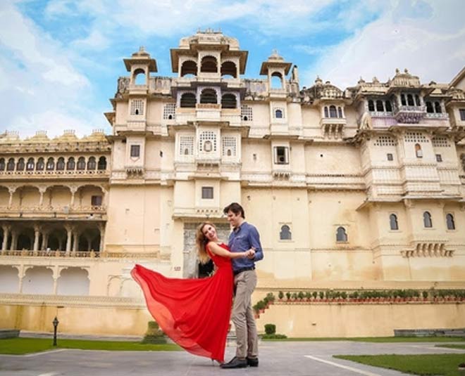 These places in Rajasthan are best for pre-wedding photoshoots, you will never forget them for life.