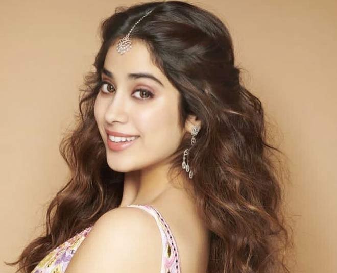 Take Inspiration From Bollywood Actress For Maang Tikka Hairstyle In Hindi | take inspiration from bollywood actress for maang tikka hairstyle | HerZindagi