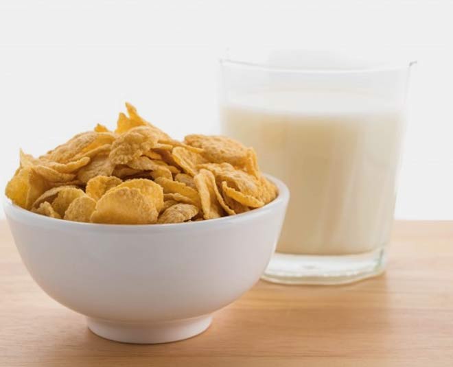 Cornflakes With Milk For Breakfast Is A Really Healthy Option | HerZindagi