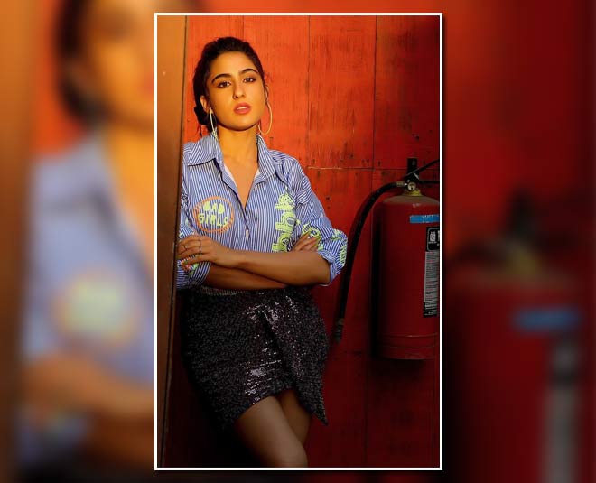 mini scirt look inside 