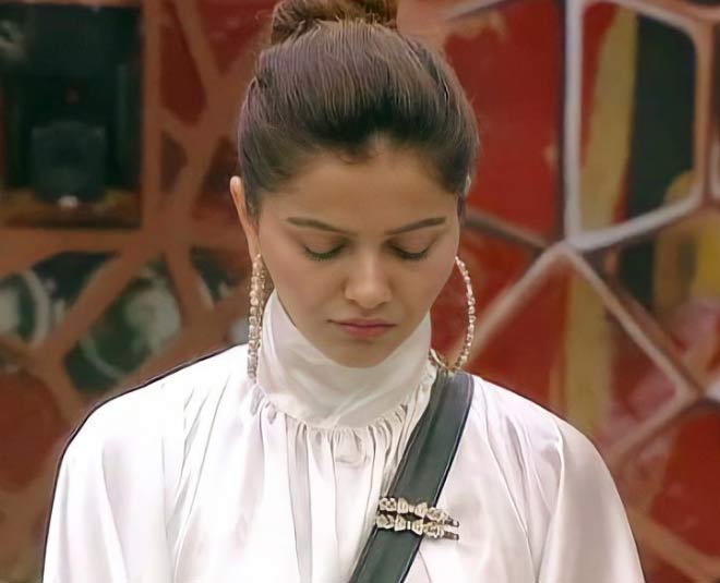 rubina dilaik emotional moments in bigg boss 