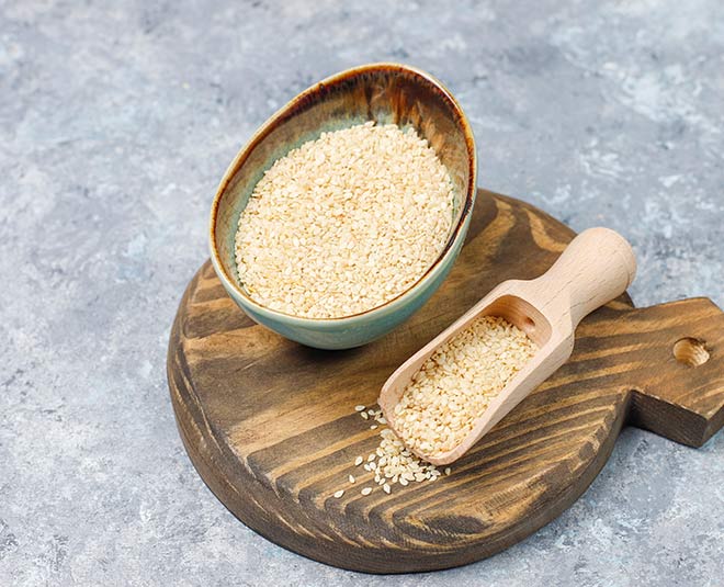 Know The Benefits Of Chewing Sesame Seeds In Hindi know the benefits
