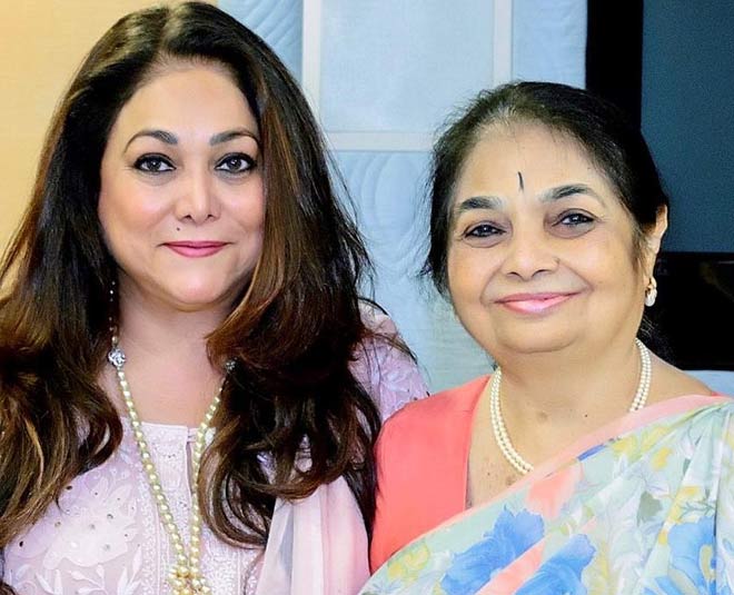 बड़ी बहन के साथ टीना अंबानी tina ambani big sister