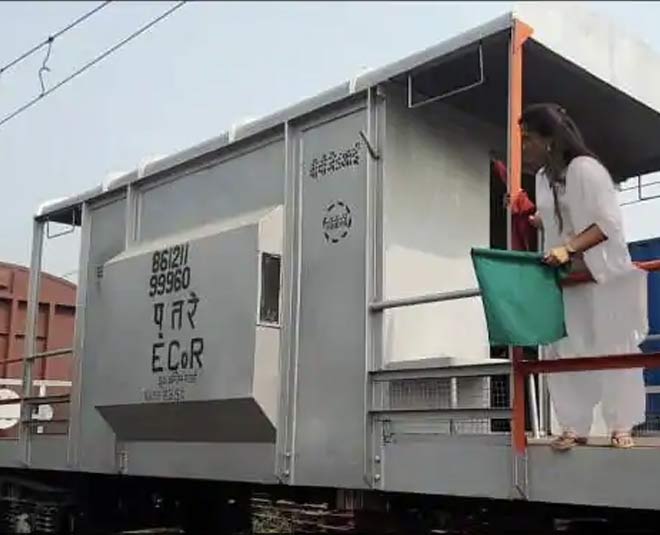 all women crew in indian railway to drive goods train inside 