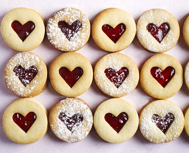 cookies baking valentines day