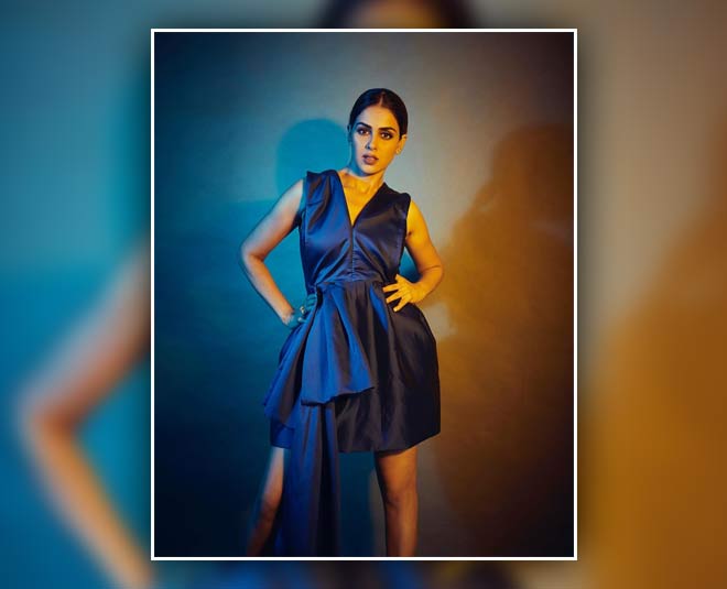 genelia blue dress