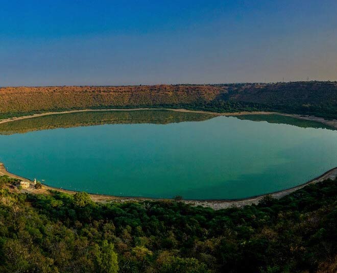 lonar lake