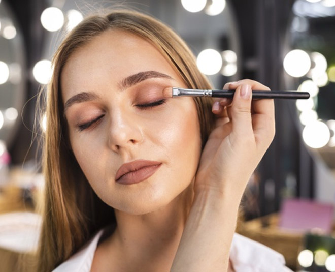 makeup with masks inside 