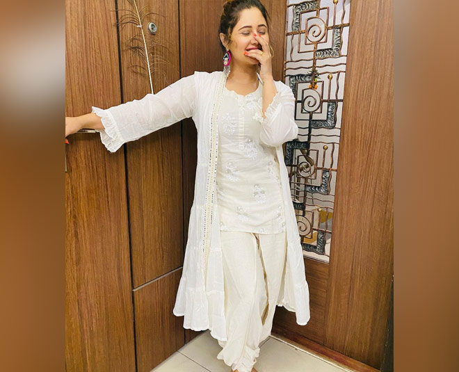 rashmi white look inside 