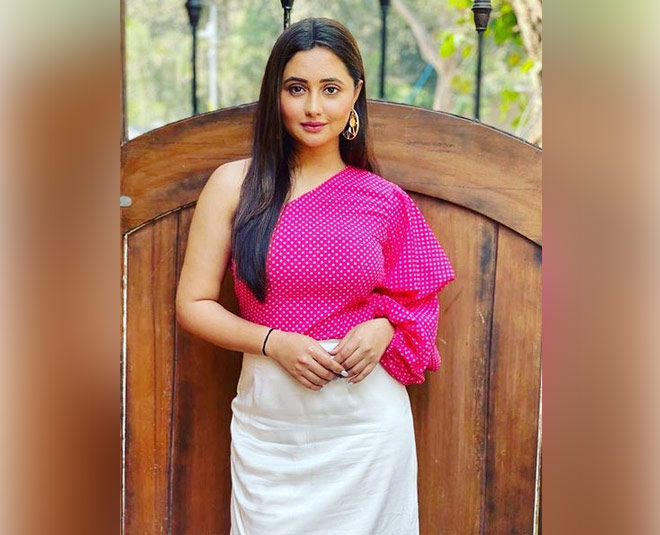 rashmi white look inside 