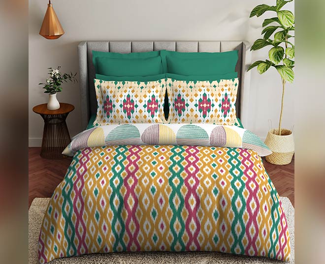 5 Types Of Bedsheets You Must Have For Different Occasions | HerZindagi