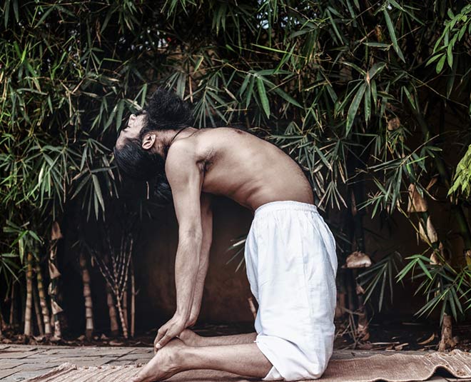 ustrasana for thyroid inside 