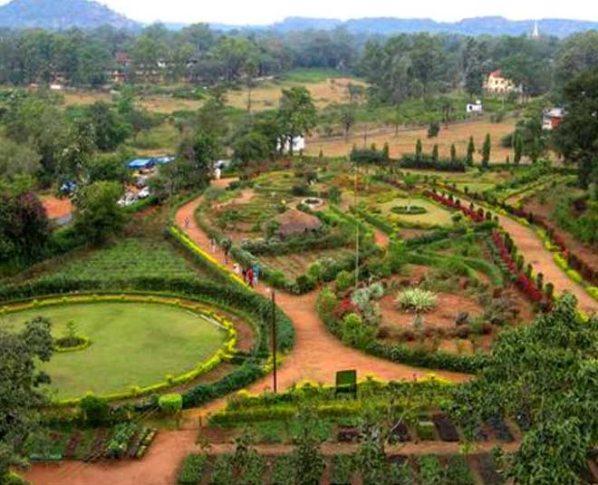 valentine day travel places in madhya pradesh panchmadhi inside 