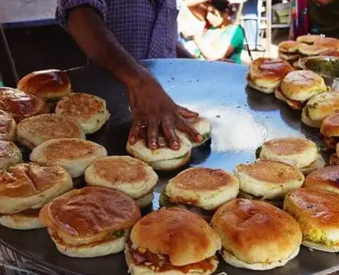 footwear shop in seelampur
