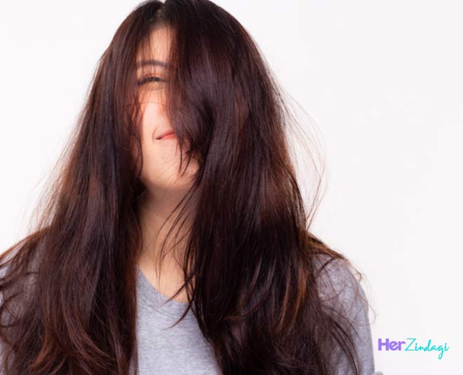 Homemade Hair Packs For Frizzy Hair | HerZindagi