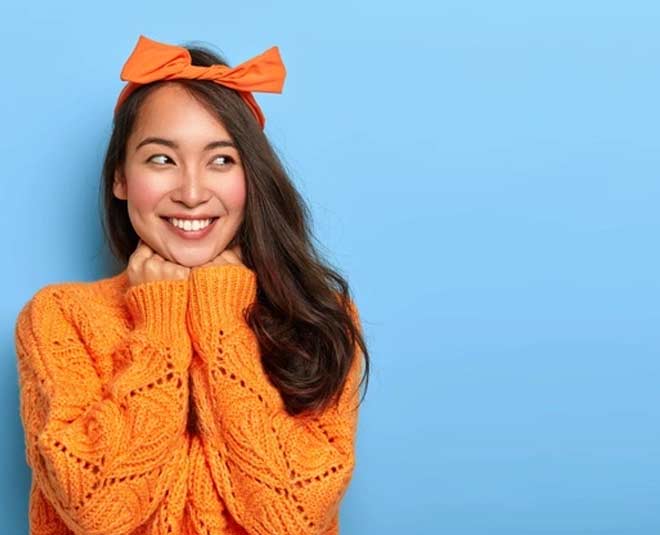 know how you can reuse old skirt in different ways inside 