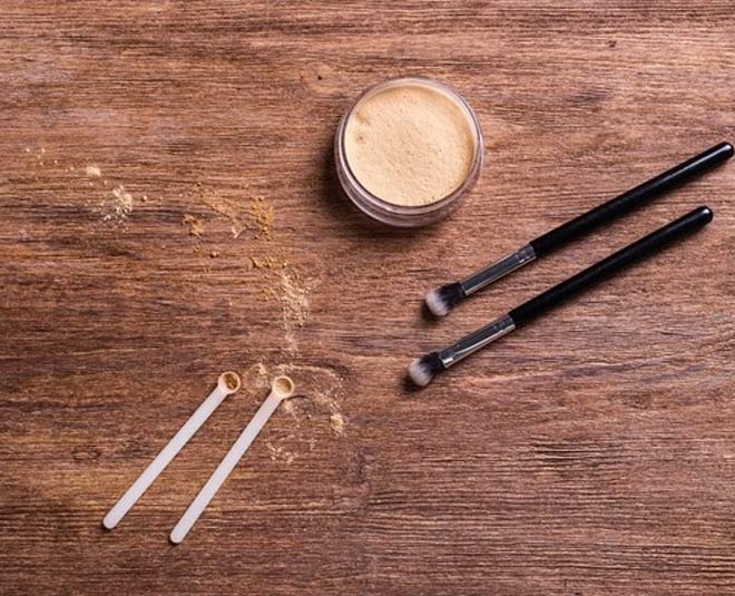 makeup brush for applying makeup