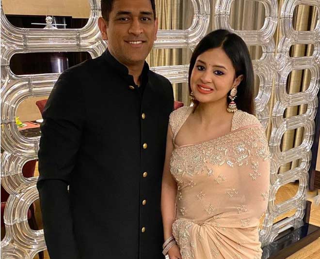 साक्षी को नहीं है क्रिकेट में ज्यादा इंटरेस्ट ms dhoni height