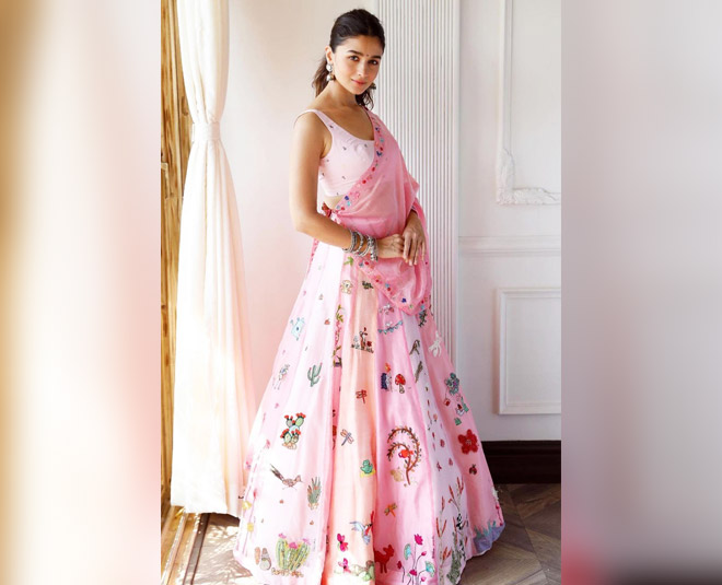 Alia Bhatt Looks Ethereal In Stunning Elie Saab Gown At NMACC | See Pics-mncb.edu.vn