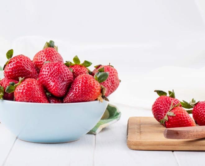 strawberry and lemon face fack