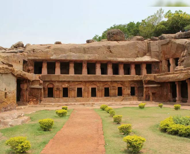 udayagiri and khandagiri caves history