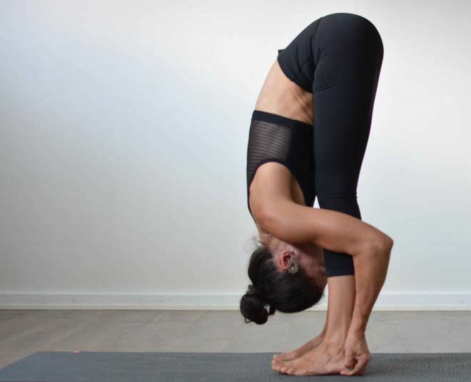 Yoga for pelvic floor strength | Om Yoga Magazine