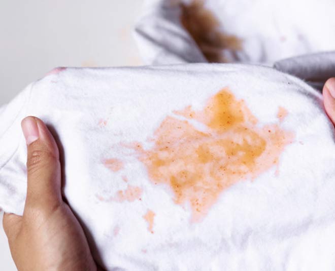कपड़ों में लगे दाग-धब्बे दूर करती है uses of aspirin tablets for stains