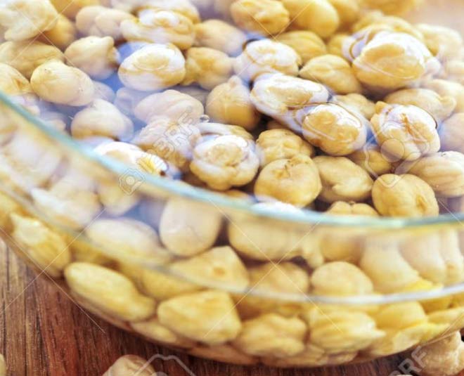 soaked-white-chana-health-benefits