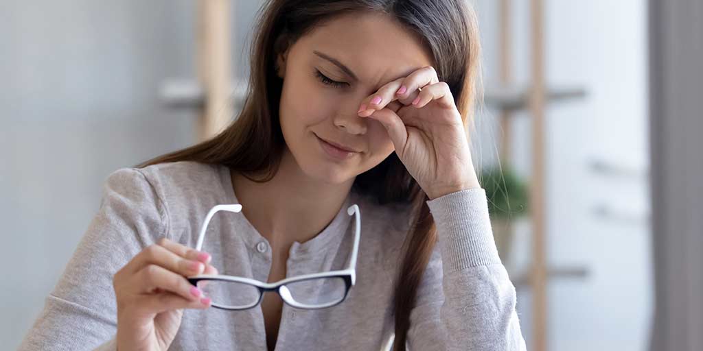 Is Your Eye Twitching Constantly? Here Are The Causes And TreatmentsIs